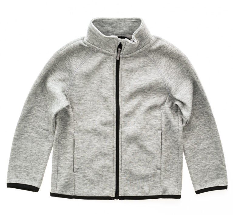 Sudadera gris hombre con cremallera y cuello de tortuga. Con toques negros